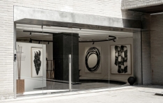 �Ž������� �ѳ�, ������ ���ࡦ �̹衤��ԡ������ �۰��� �����̴� ���ڿ��� ��ȯ�� ������ ������